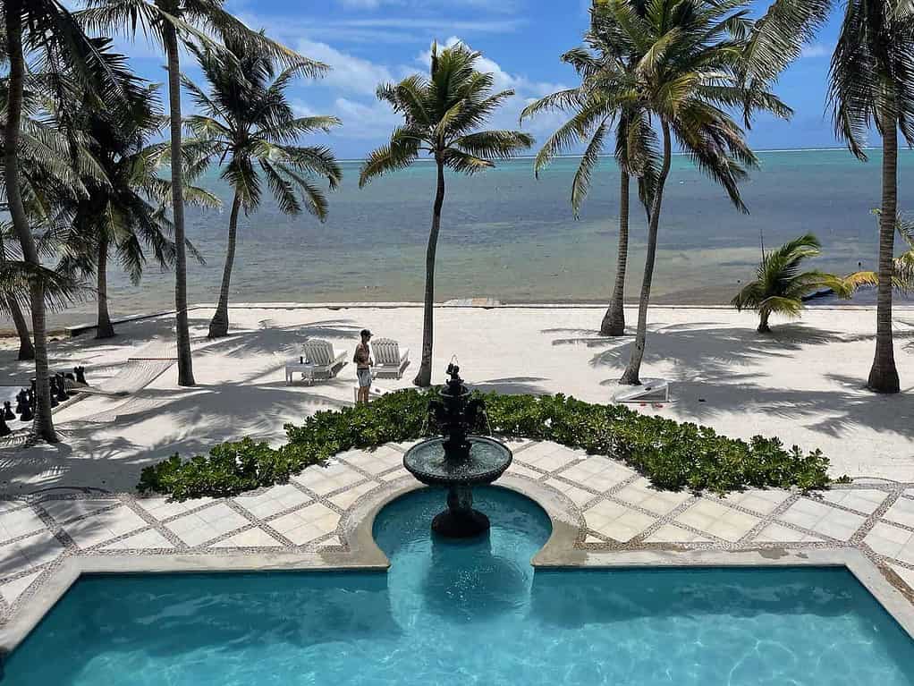 Pool and ocean view at Casa Tortuga Villa Belize