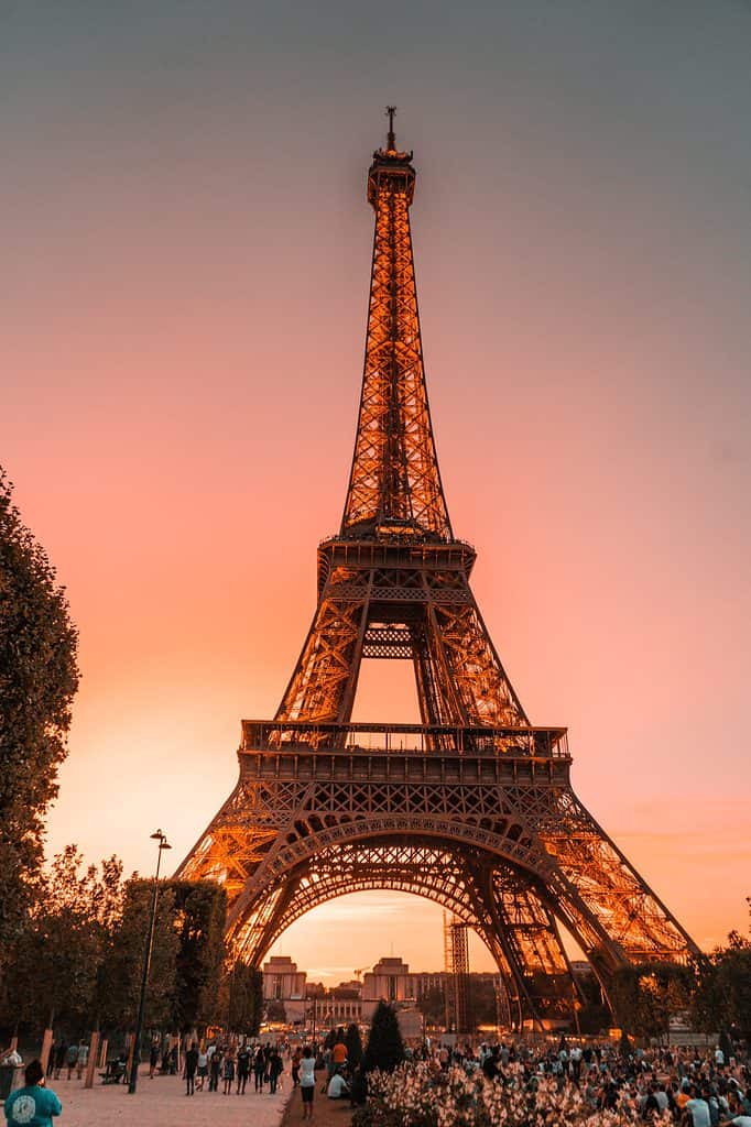 Romantic vacation to Paris