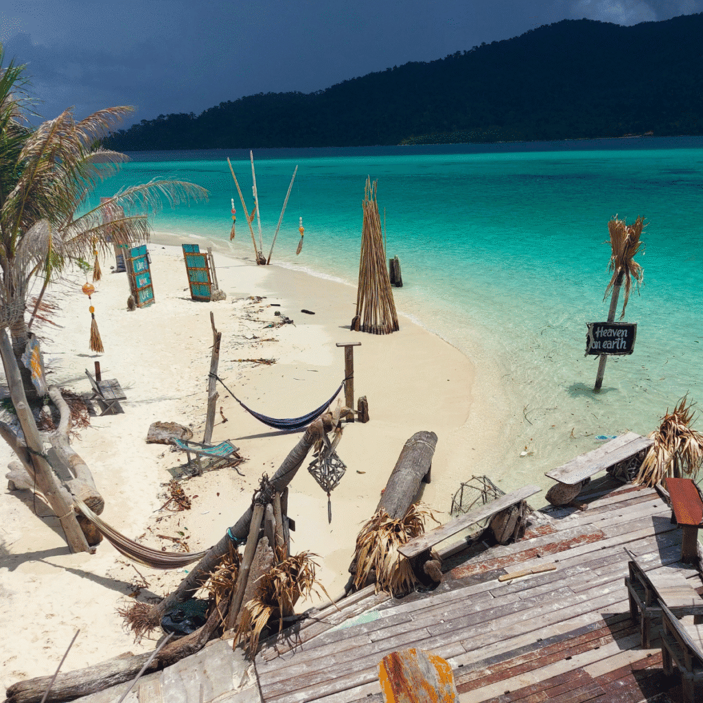 Zodiac bar in Koh Lipe.